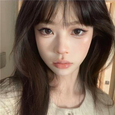 鲜花盛开的山村